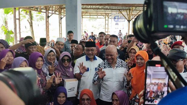 Deklarasi Relawan Ahmad Syaikhu dan Ilham Habibie (Relasih) Ciamis.