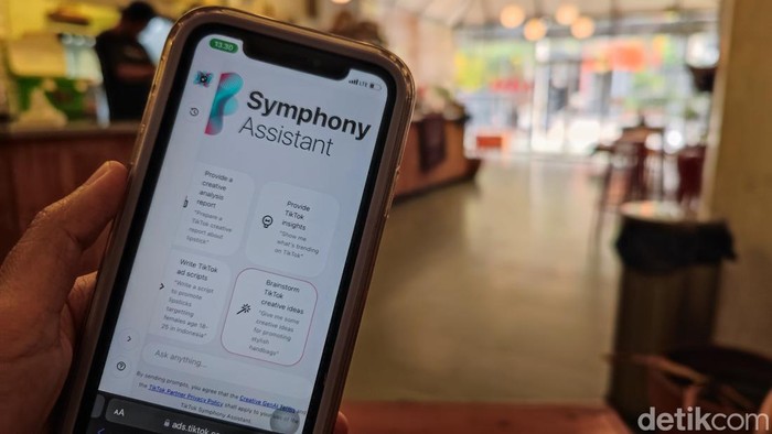 FItur Tiktok Symphony Asisstant