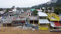 Daerah terdampak mencakup pelabuhan kargo serta beberapa resor pantai terbaik di Meksiko.