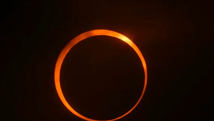 Bakal Ada Gerhana Matahari Cincin Api pada Februari 2026, Catat Tanggalnya!