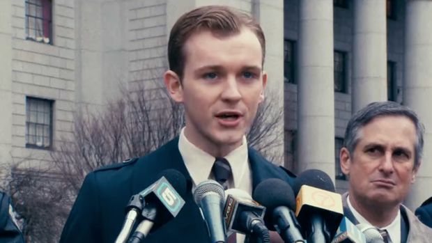 Penampilan Harry Lawtey sebagai Harvey Dent di Joker: Folie a Deux.