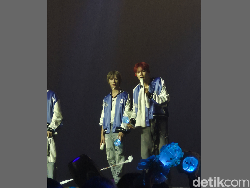 Fangirling Konser TXT Pakai Zoom Jernih Samsung Galaxy S24 FE