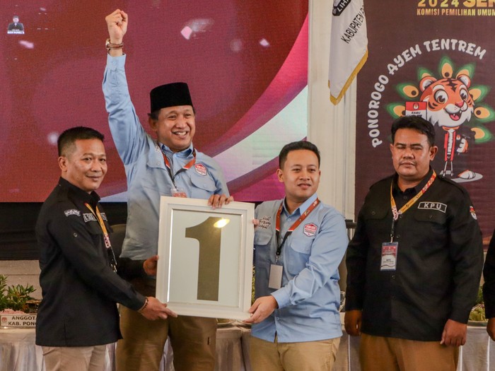 Ipong-Luhur paslon nomor urut 1