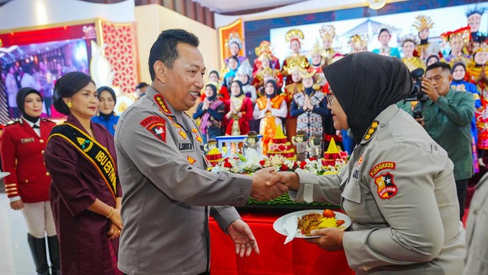 Kapolri Jenderal Listyo Sigit Prabowo saat di acara perayaan HUT ke-76 Polwan
