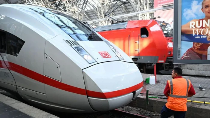 Kereta cepat di Hamburg