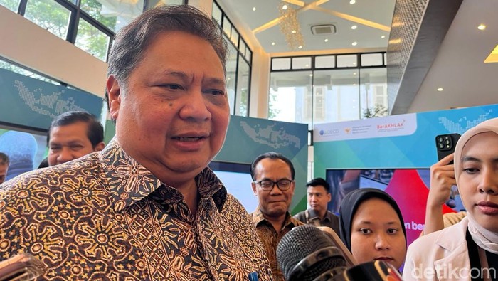 Menko Perekonomian Airlangga Hartarto