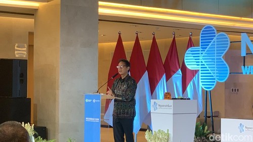 Menteri Kesehatan Budi Gunawan Sadikin sat pidato dalam acara peluncuran NgoerahSun Wellness and Aestetic di RSUP Prof Ngoerah, Denpasar, Kamis (3/10/2024).