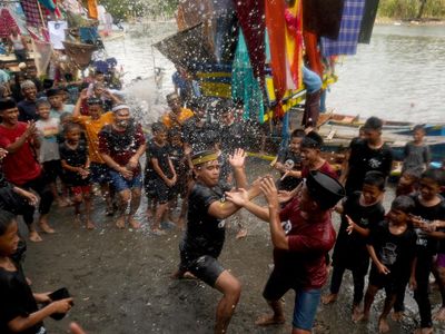 Meriahnya Perayaan Maudu Lompoa di Sulsel, Tradisi Maulid Nabi