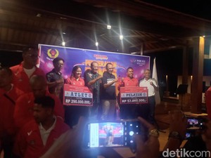 Pemkab Buleleng Bagi-bagi Bonus untuk Atlet-Pelatih Peraih Medali PON
