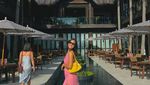 Senyum Manis Pevita Pearce Liburan di Ko Samui