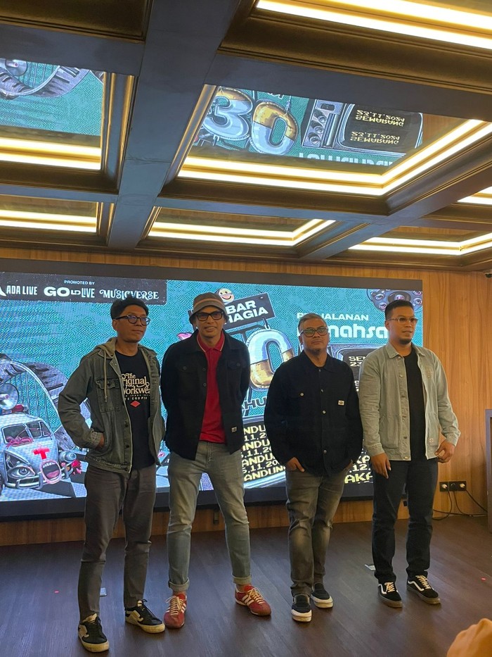 rumahsakit Band rumahsakit merayakan 30 tahun dengan tur spesial di Bandung, Semarang, dan Jakarta.