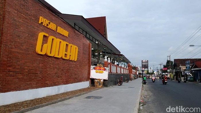 Suasana Pasar Induk Godean, Kamis (3/10/2024).