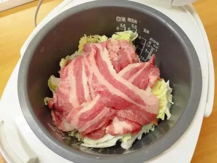 sukiyaki dalam rice cooker