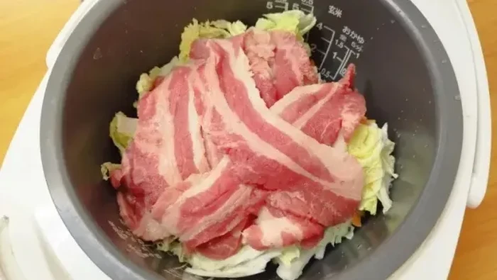 sukiyaki dalam rice cooker