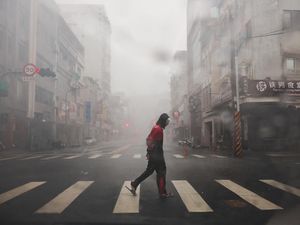 Taiwan Shutdown Gegara Topan Krathon