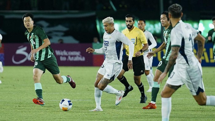 Zhejiang FC, Persib