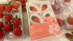 Istimewa! Kue dan Pastry Serba Pink Meriahkan Afternoon Tea di Sini