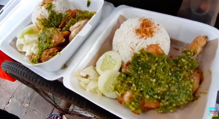 Ayam penyet cabe ijo