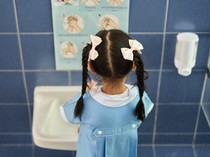 Hasil Riset: Anak yang Suka Bantu Kerjaan Rumah Berpeluang Lebih Sukses
