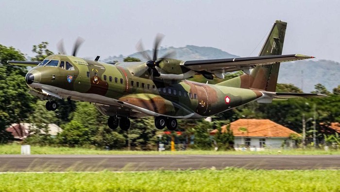 Sejumlah pesawat buatan PTDI akan ikut meramaikan HUT ke-79 TNI pada 5 Oktober 2024. Pesawat yang ikut meramaikan itu adalah CN235 dan NC212i.