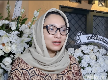 Kondisi Marissa Haque saat Ditemukan Tak Bergerak, Ada Al-Quran di Dekatnya