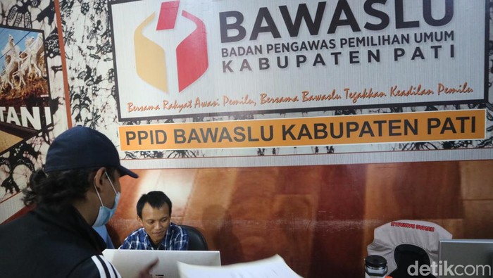 Kantor Bawaslu Pati, Jumat (4/10/2024).