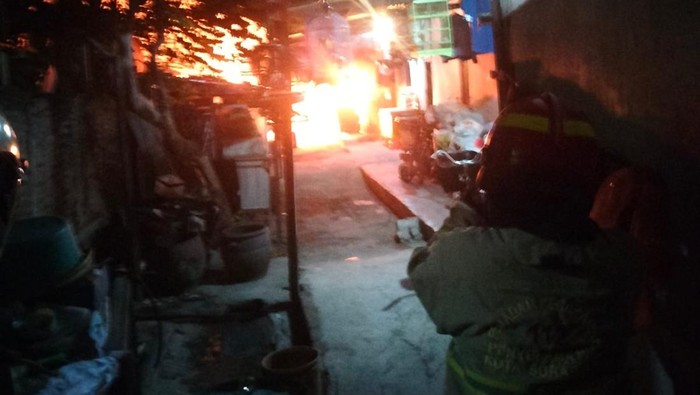 Kebakaran di Surabaya
