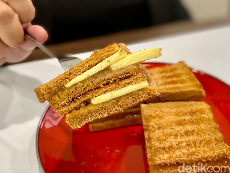 LAOBAN : Ada Mie Ayam Mala hingga Es ABCD di Kopitiam Kekinian Ini