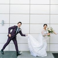 Pebulu tangkis Greysia Polii menikah dengan Felix Djimin pada Desember 2020. Diketahui sebelum menikah keduanya sudah menjalin hubungan selama 6 tahun. Dari pernikahannya itu kini Greysia dan Felix telah dikaruniai seorang putri. Foto: Instagram