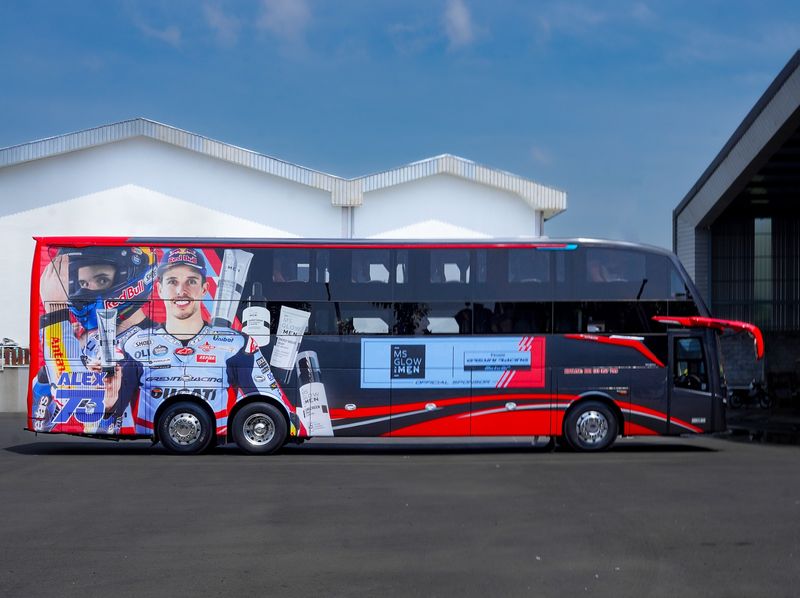 PO Juragan99 Trans dengan livery tim MotoGP Gresini