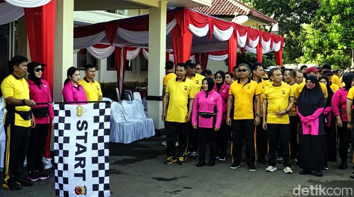 Polres Sukabumi gaungkan hidup sehat dengan program olahraga bersama.