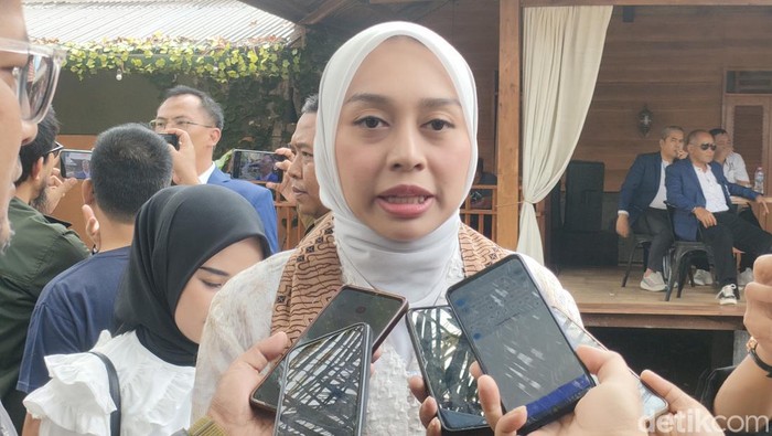 Putri Karlina Calon Wakil Bupati Garut