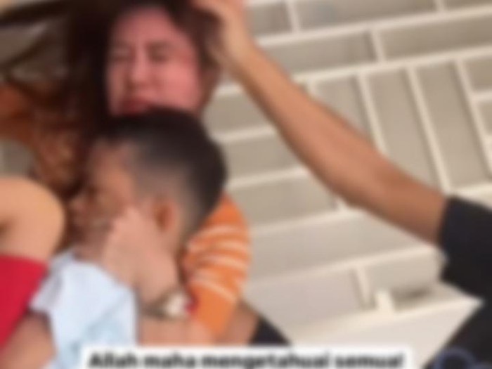 Selebgram Anastasia mengalami penganiayaan oleh mantan suaminya
