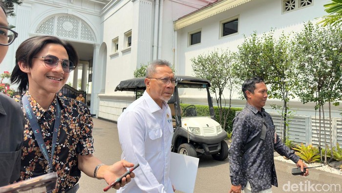 Zulkifli Hasan di Istana Presiden, Jakarta. (Isal Mawardi/detikcom).