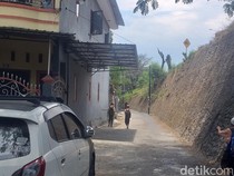 Peringatan Lurah Jika Agus Tak Bongkar Atap Garasi Mobilnya di Jalanan Umum