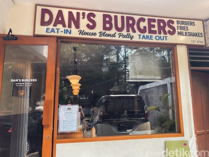 Dan's Burger Dan's Burger, tempat makan burger viral di Jakarta Selatan