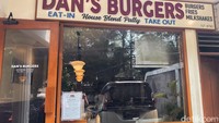 Sejak Desember 2021, Dans Burger sudah mulai manjakan lidah penggemar burger di Jakarta Selatan. Sampai akhirnya membuka gerai pertama mereka di kawasan Prapanca 4 bulan yang lalu. Foto: detikFood/Yenny Mustika Sari