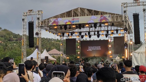 Festival Senggigi Sunset Jazz 2024 di Lombok Barat, NTB, Sabtu (5/10/2024).