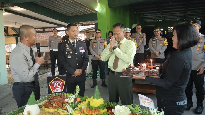HUT TNI di Mojokerto