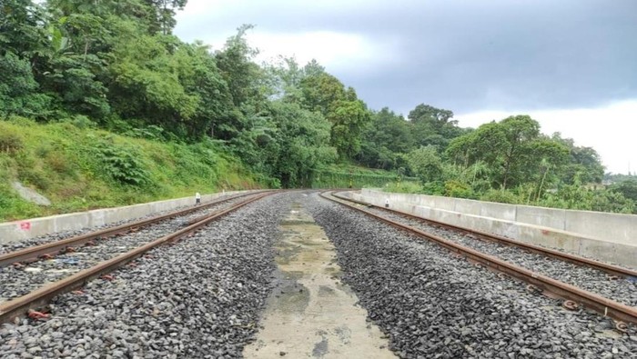 Direktorat Jenderal Perkeretaapian (DJKA) Kementerian Perhubungan melalui Balai Teknik Perkeretaapian Kelas I Bandung (BTP Bandung) menyelesaikan pembangunan jalur ganda antara Bogor Paledang-Cicurug yang telah dibangun selama 10 tahun.