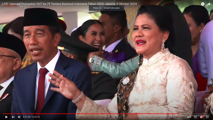 Jokowi dan Iriana Bernyanyi saat Lagu Hampa Dimainkan