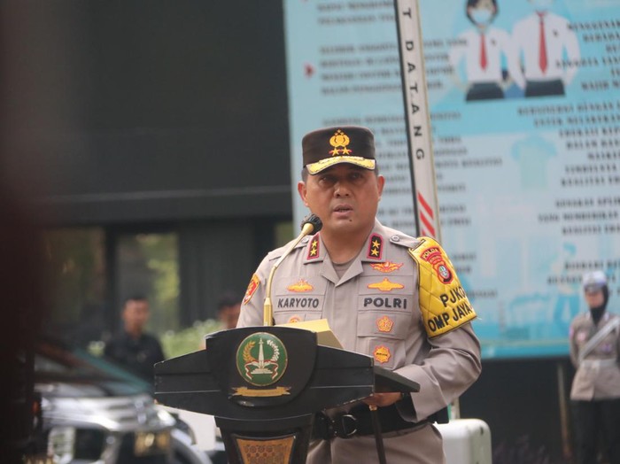 Kapolda Metro Jaya Irjen Karyoto meminta personel yang melakukan pengamanan Pilkada 2024 untuk menjaga netralitas.