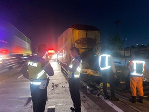 Ini Dugaan Penyebab Kecelakaan Maut Truk Vs Truk di Tol Boyolali