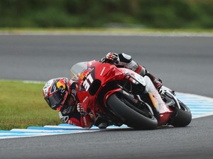Sprint Race MotoGP Jepang 2024: Lagi Memimpin, Pedro Acosta Jatuh!