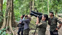Owa Jawa banyak direkam secara visual oleh tim ekspedisi, baik foto maupun video.