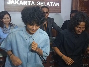 Aksi Dance Vadel Badjideh Usai Diperiksa Polisi Selama 6 Jam