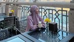 Seru! Gaya Kuliner Yunita Siregar Home Sweet Loan Saat di Bali dan Korea