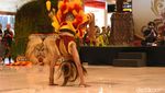 Penampilan Reog Ponogoro Pukau Pengunjung Mal