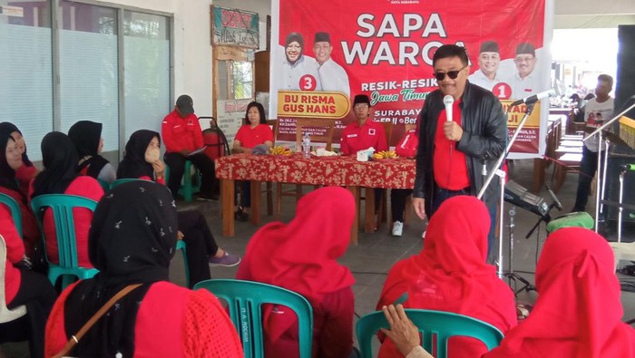 Djarot saat kampanyekan Risma-Gus Hans dan Eri-Armuji di Surabaya