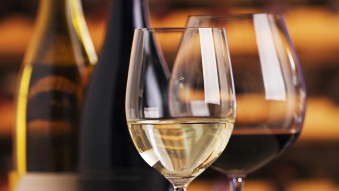 Ilustrasi Beer dan Wine Halal